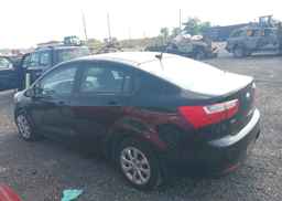 2013 KIA RIO