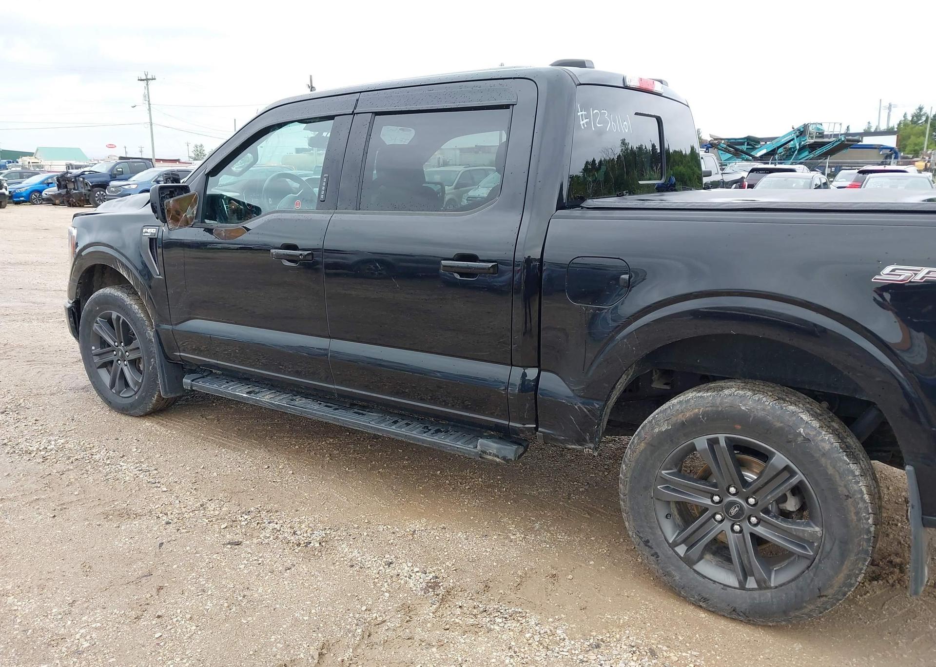 2023 FORD F-150 LARIAT
