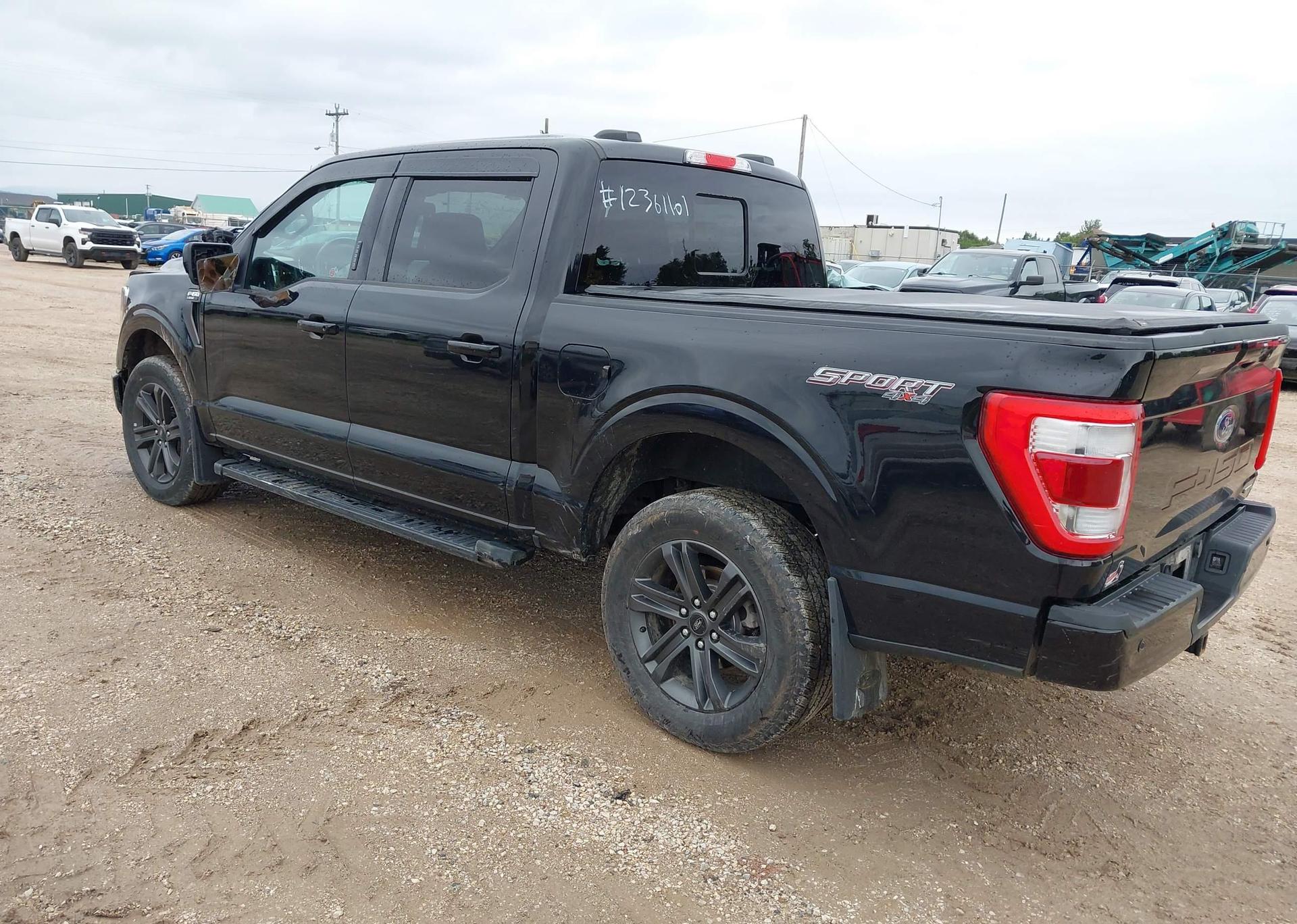 2023 FORD F-150 LARIAT