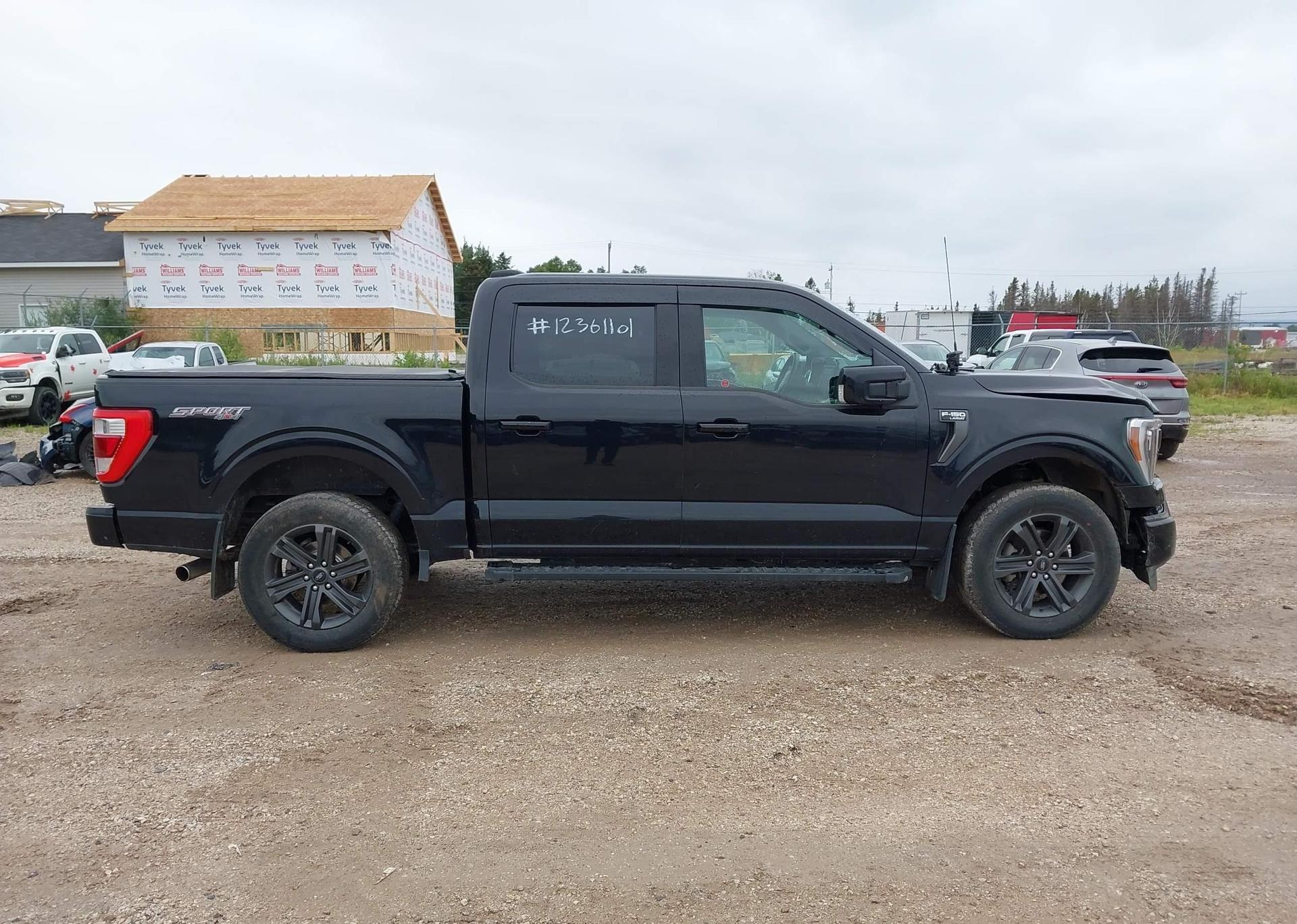 2023 FORD F-150 LARIAT