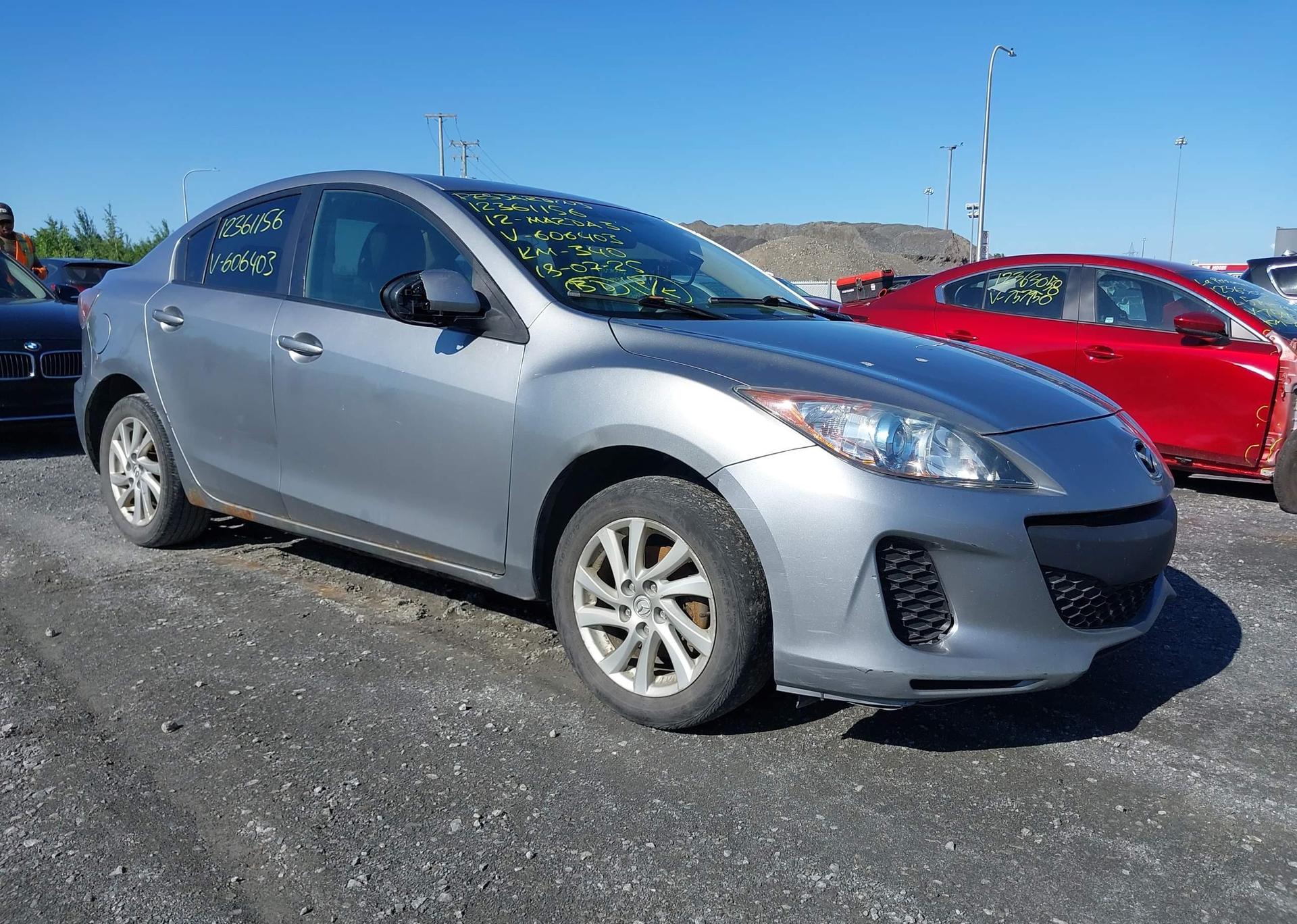 2012 MAZDA 3 I