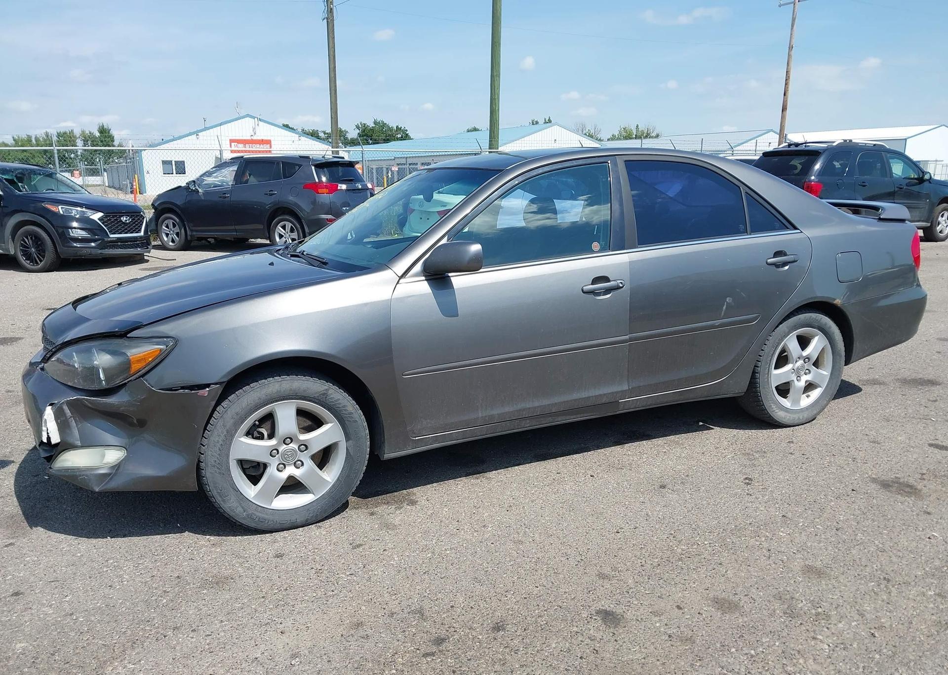 2002 TOYOTA CAMRY LE V6