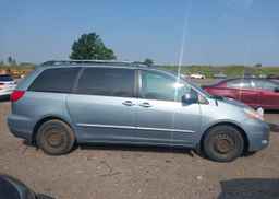 2008 TOYOTA SIENNA CE
