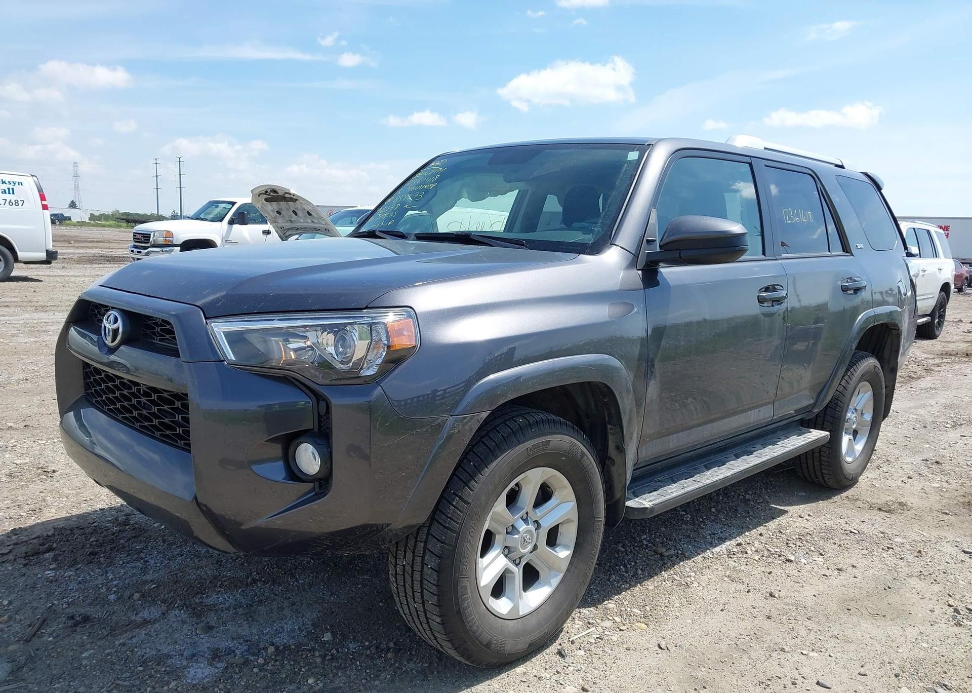 2015 TOYOTA 4RUNNER SR5 V6