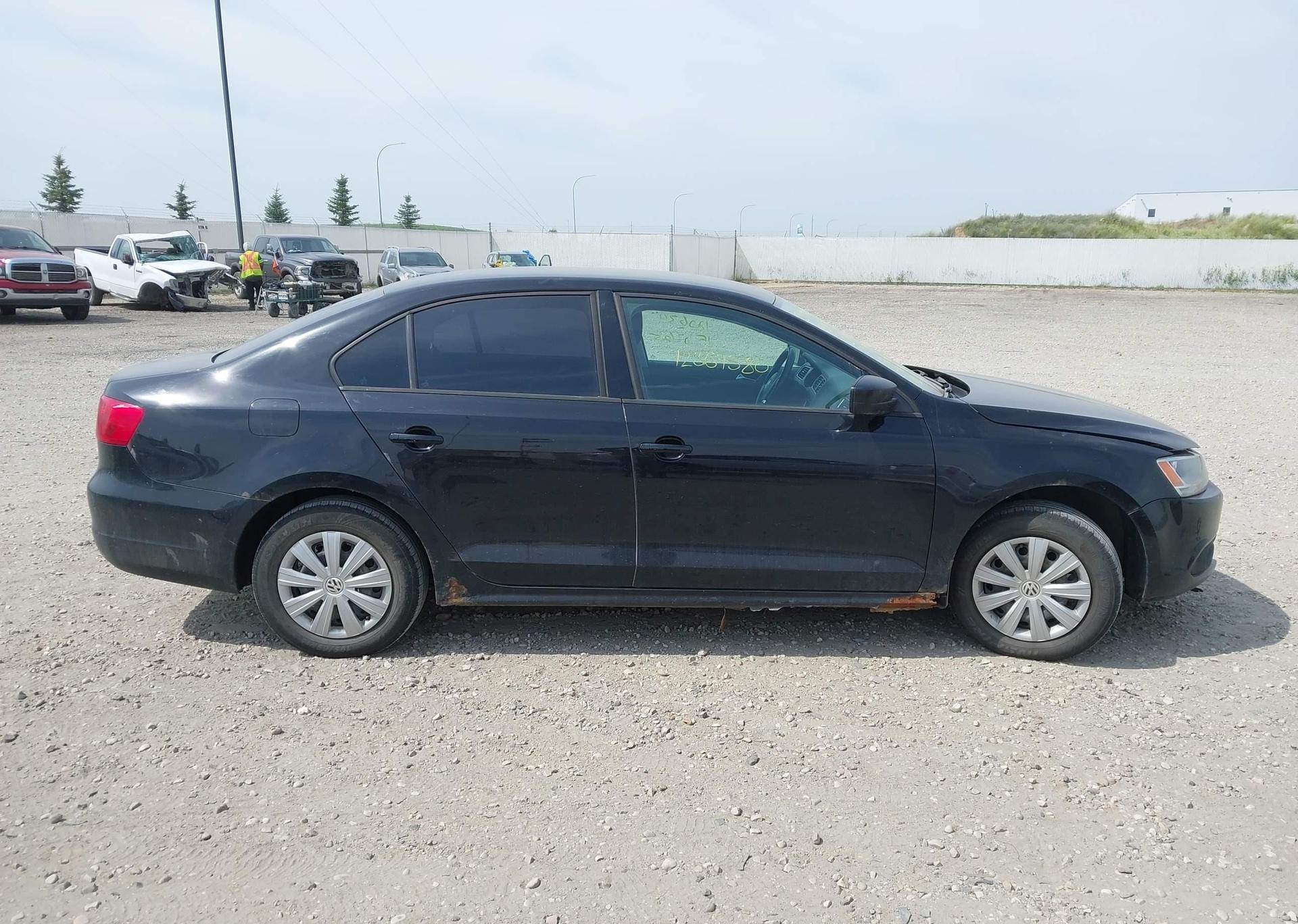 2013 VOLKSWAGEN JETTA S