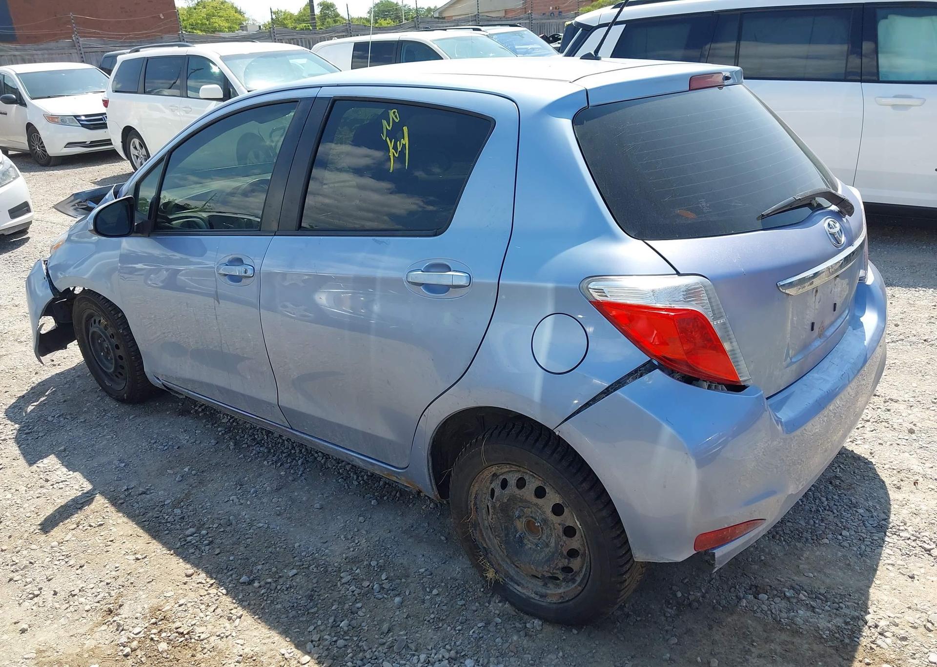 2013 TOYOTA YARIS