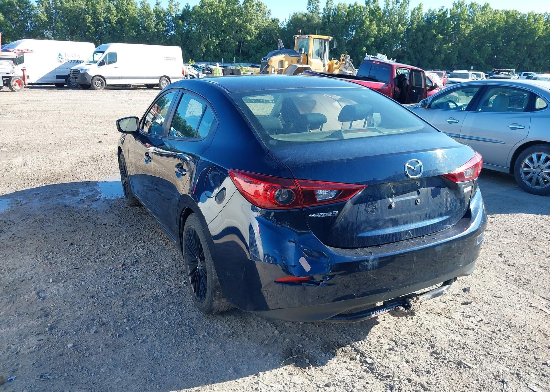 2015 MAZDA MAZDA3 GX