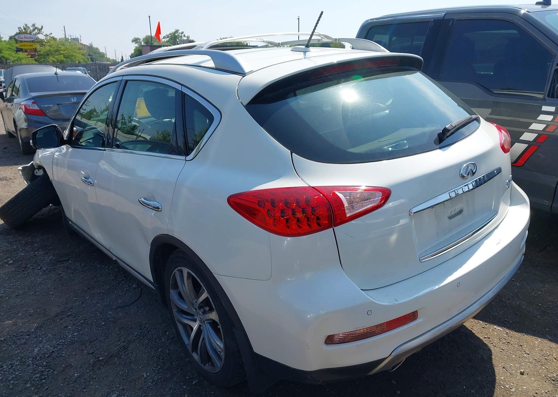 2016 INFINITI QX50