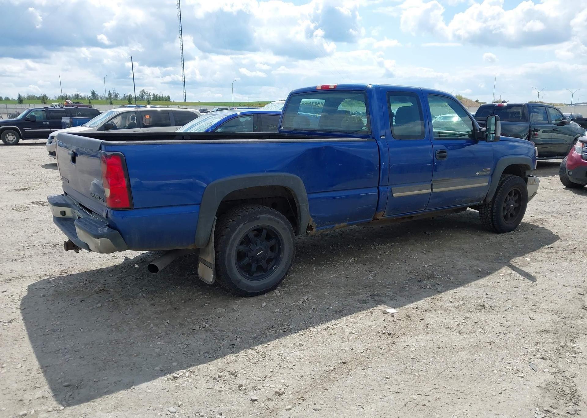 2004 CHEVROLET SILVERADO 2500HD LS