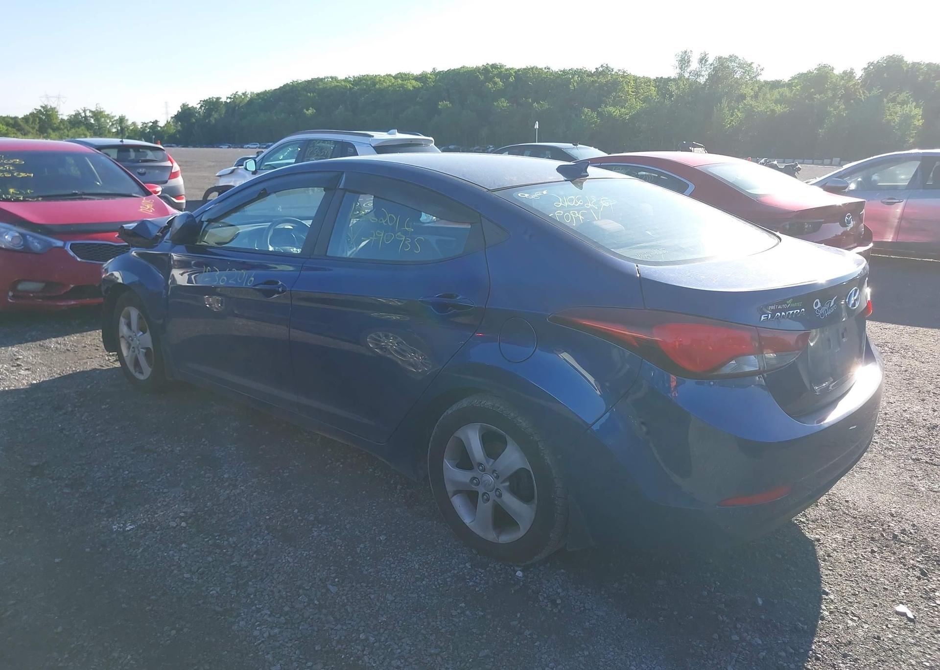 2016 HYUNDAI ELANTRA