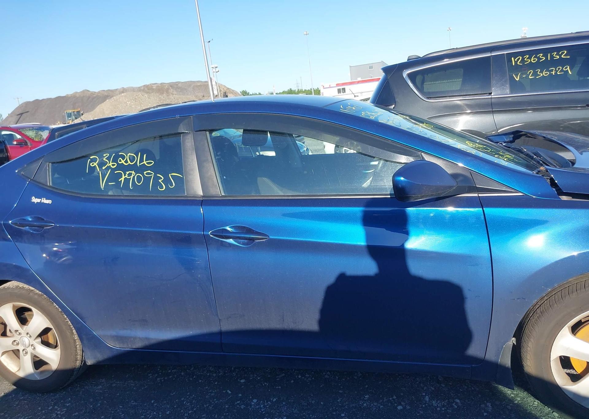 2016 HYUNDAI ELANTRA