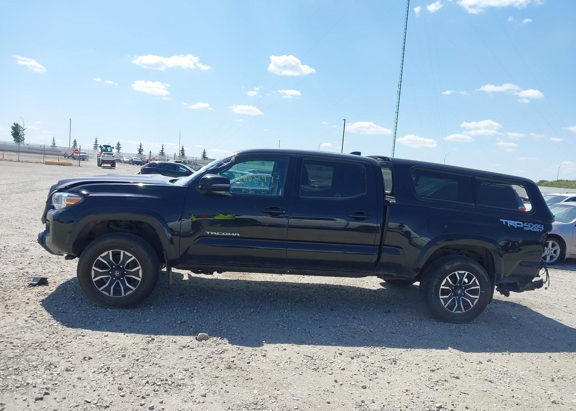 2022 TOYOTA TACOMA