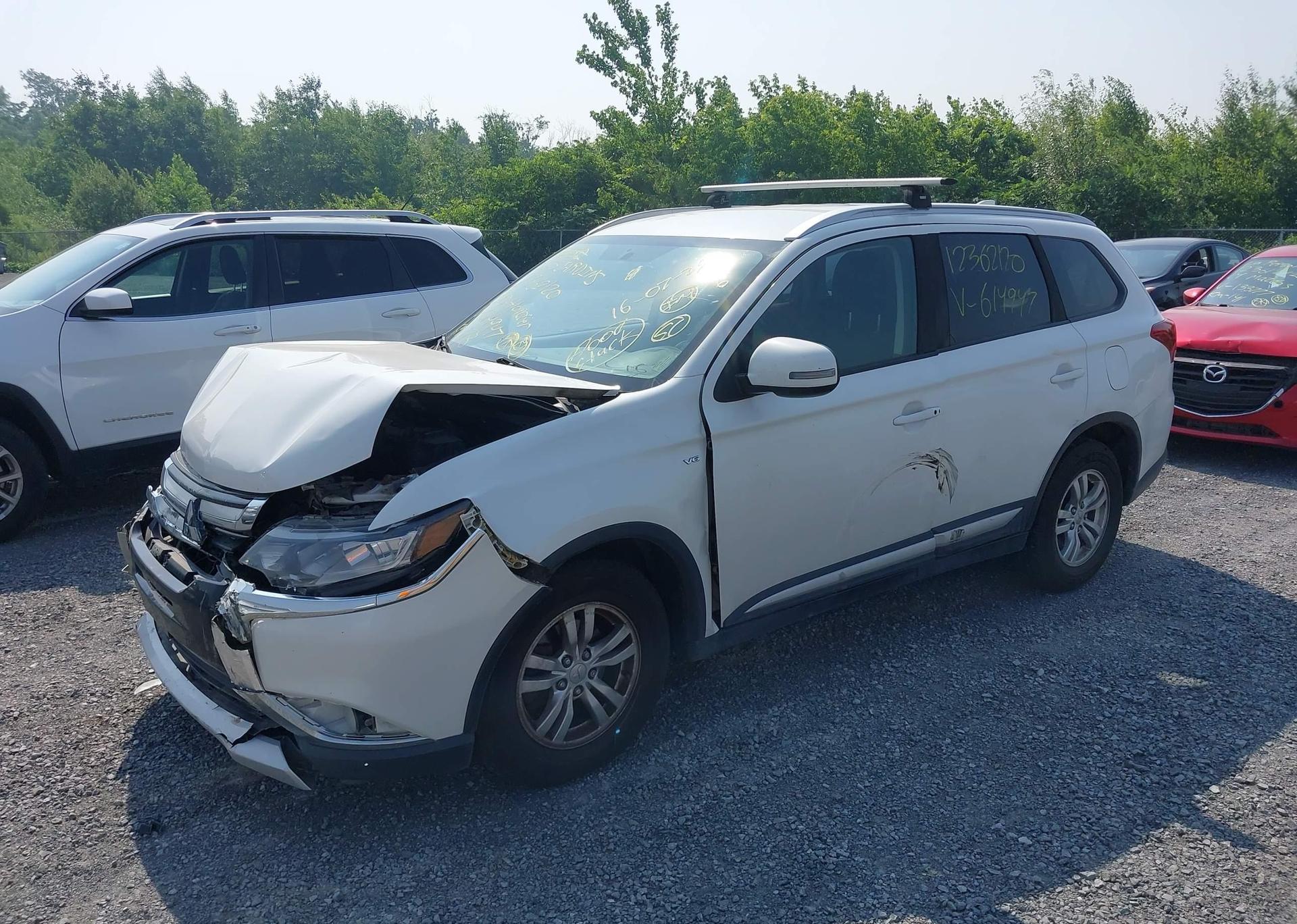 2018 MITSUBISHI OUTLANDER SE