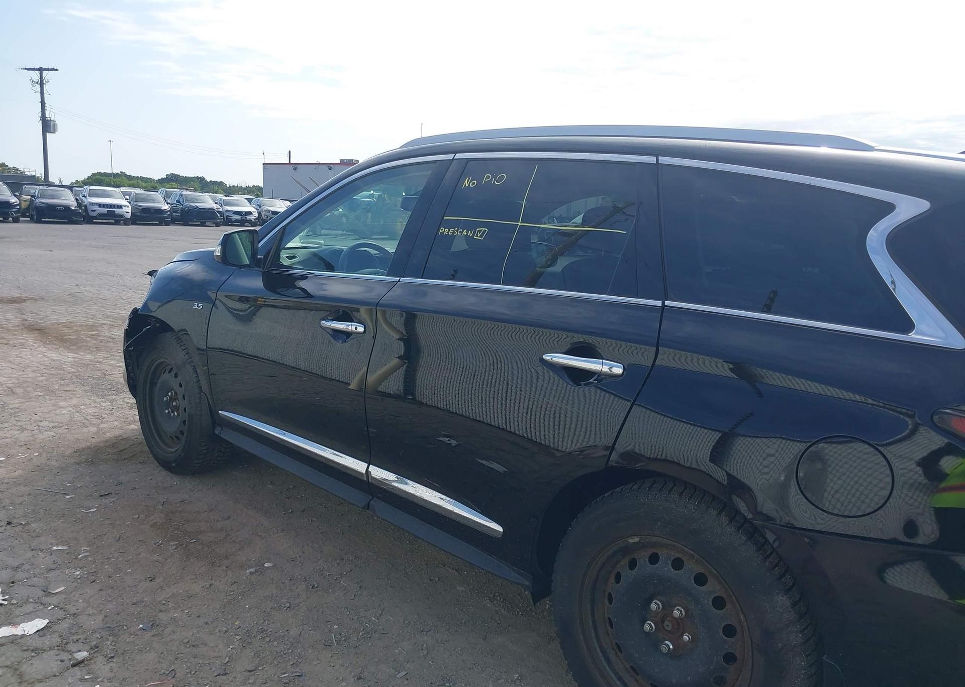 2019 INFINITI QX60 LUXE