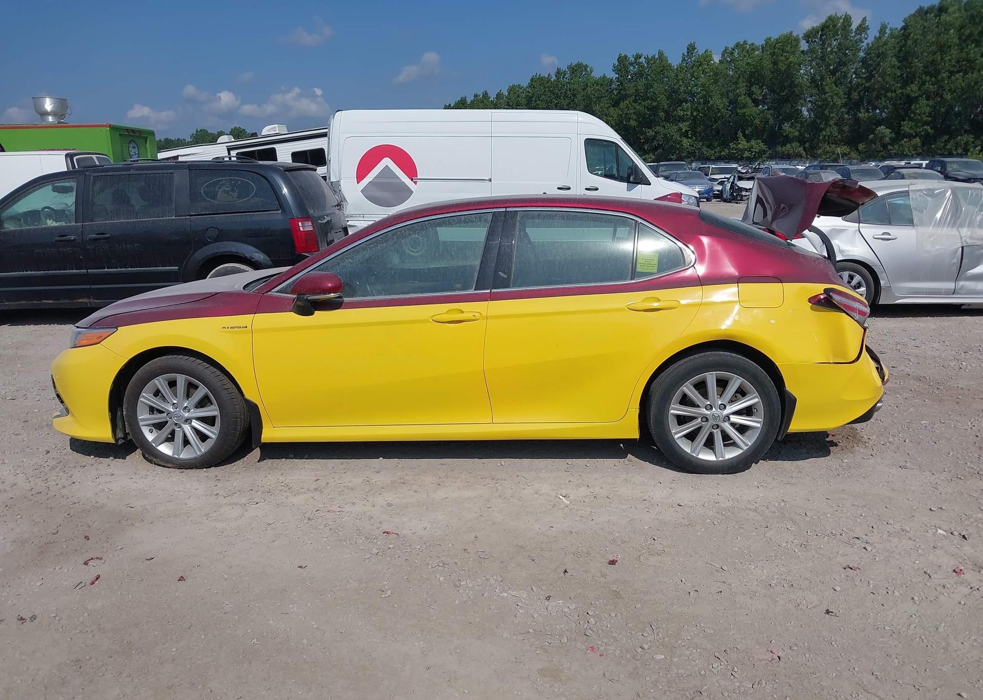 2018 TOYOTA CAMRY HYBRID