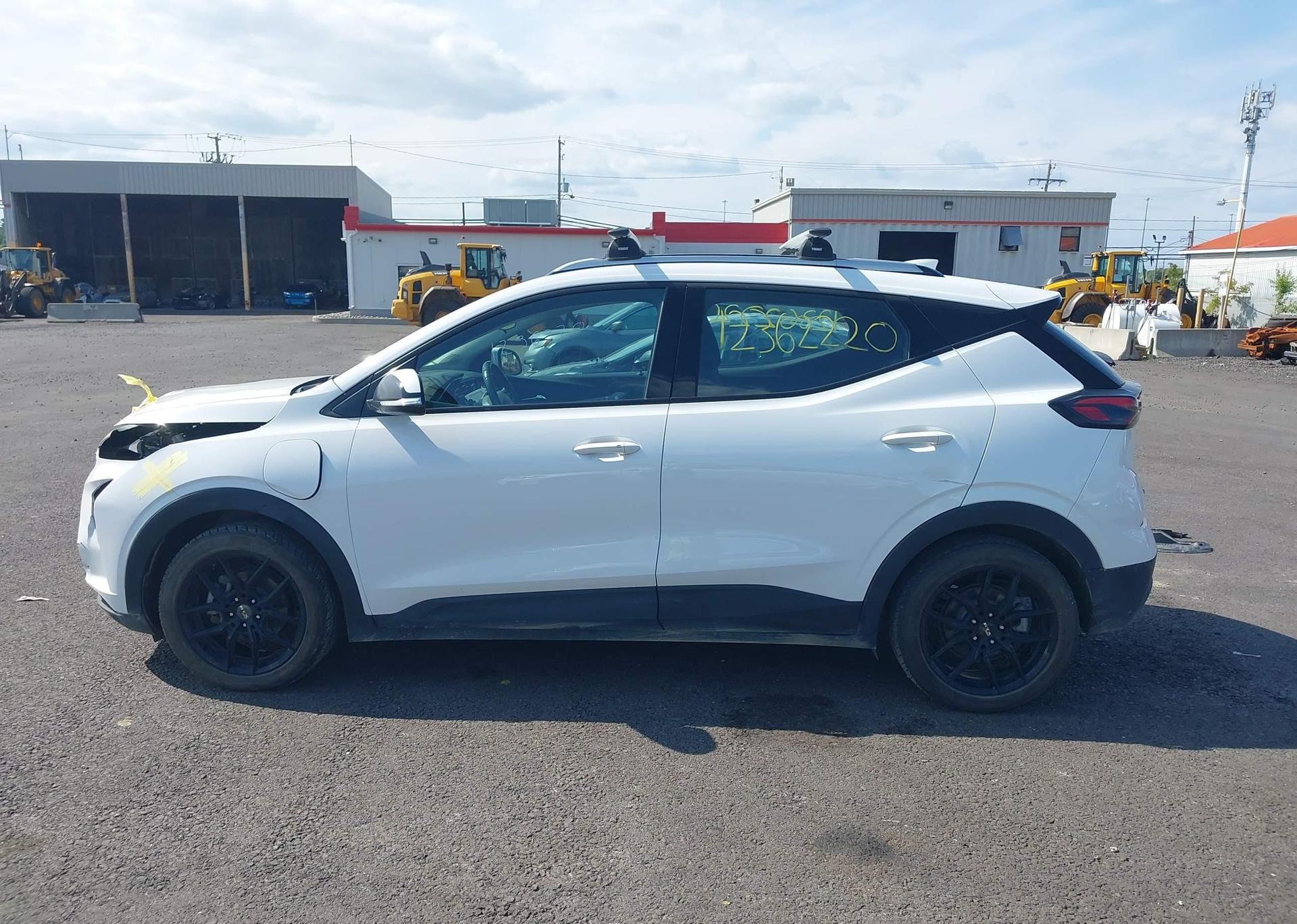 2022 CHEVROLET BOLT EUV LT