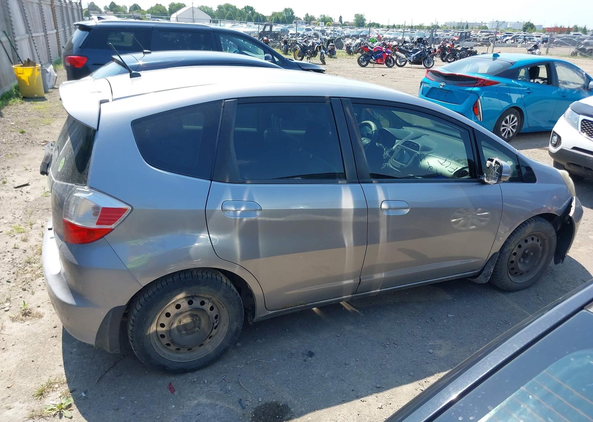 2009 HONDA FIT LX