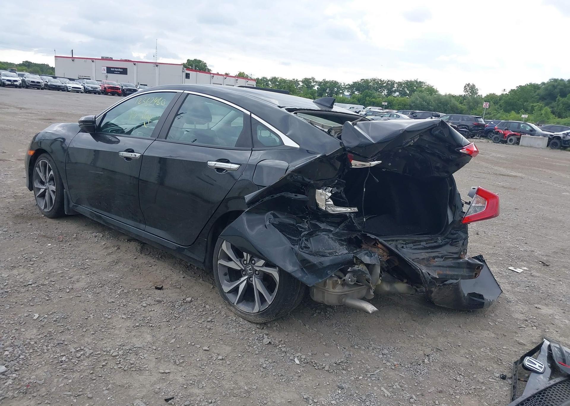 2019 HONDA Civic touring