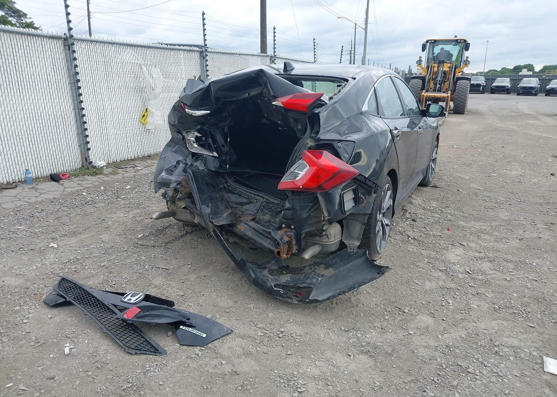2019 HONDA Civic touring