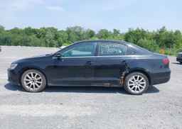 2013 VOLKSWAGEN JETTA SEL