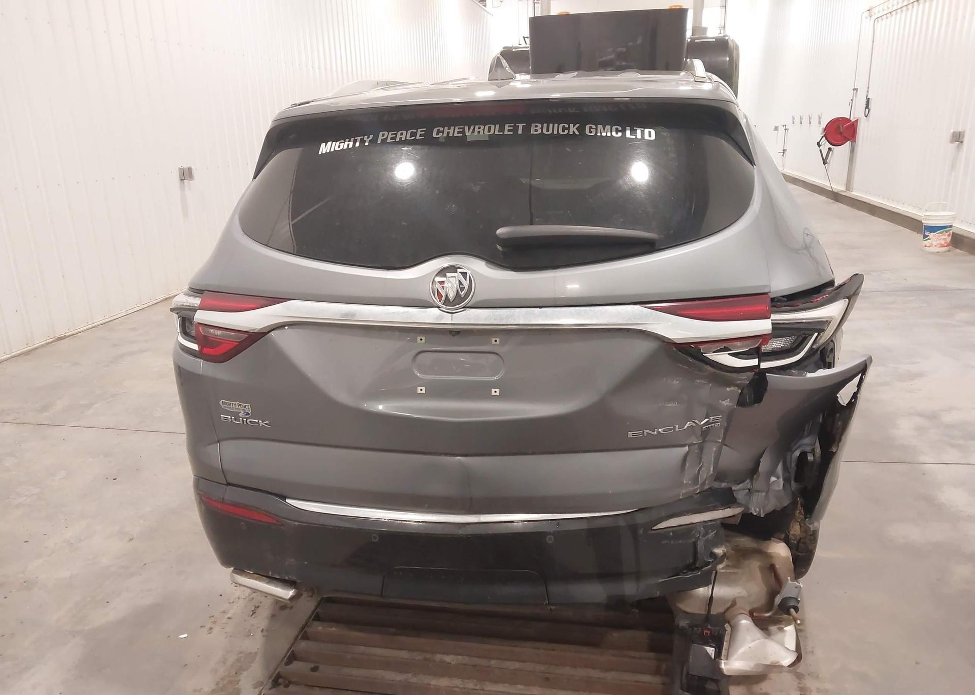 2018 BUICK ENCLAVE ESSENCE