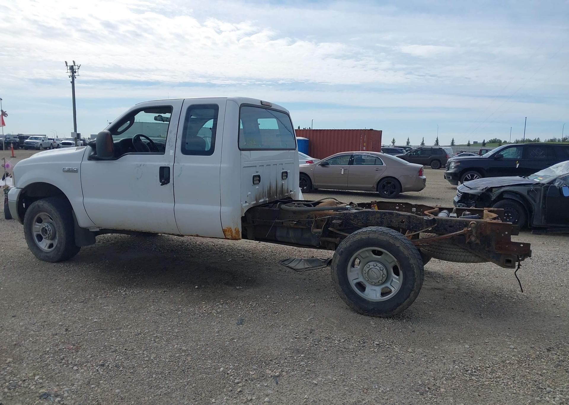 2006 FORD F-350 LARIAT
