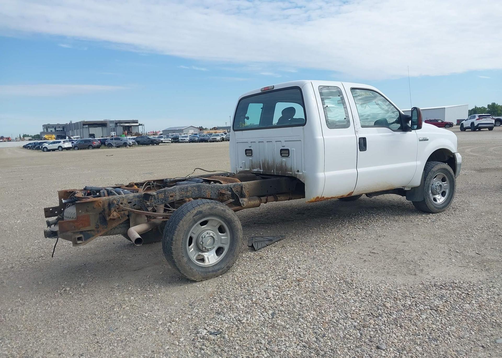 2006 FORD F-350 LARIAT
