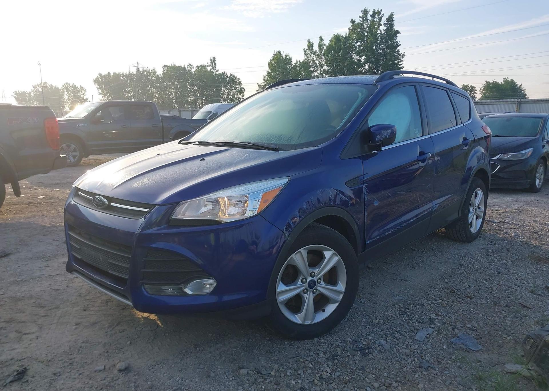 2014 FORD ESCAPE SE