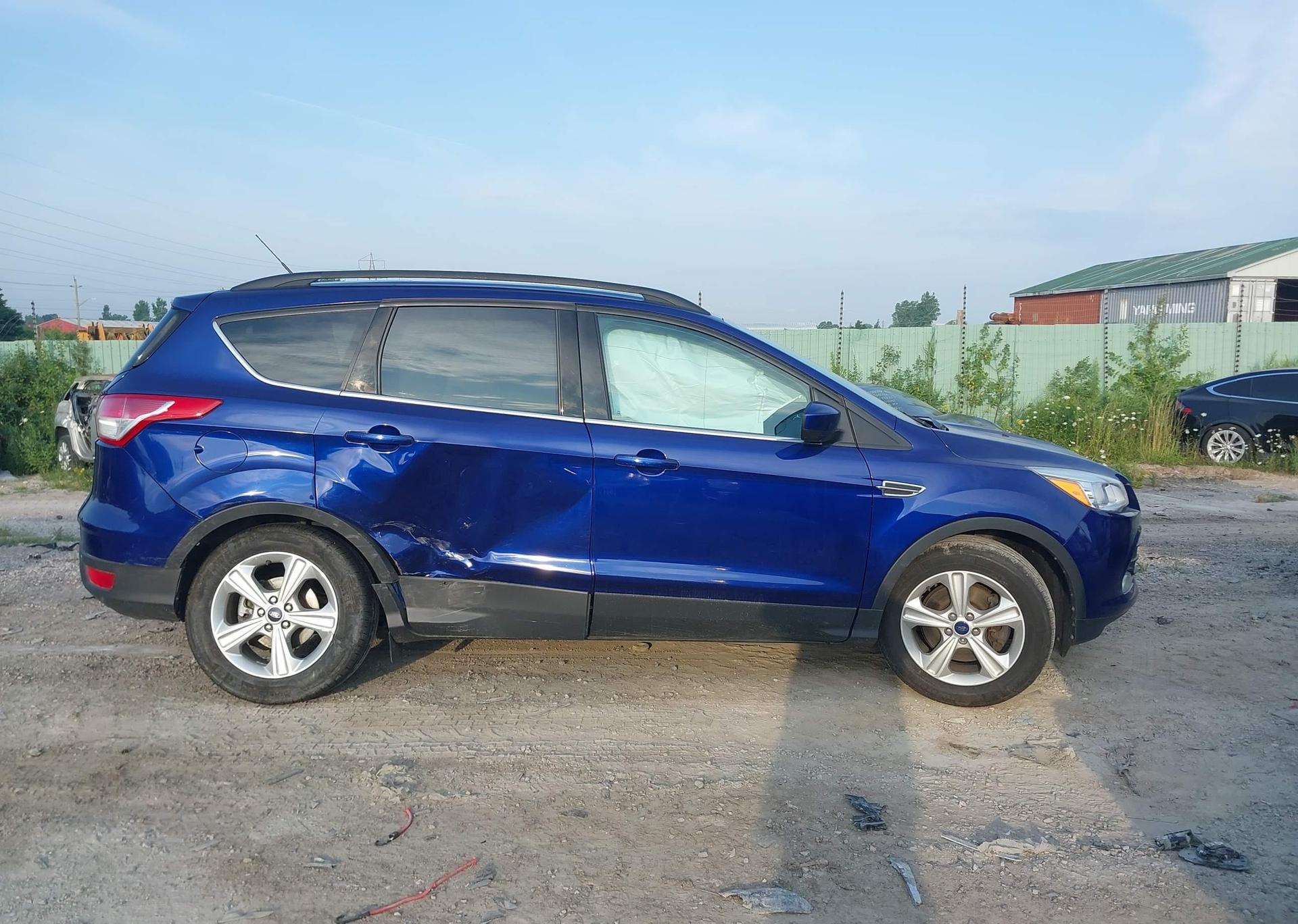 2014 FORD ESCAPE SE