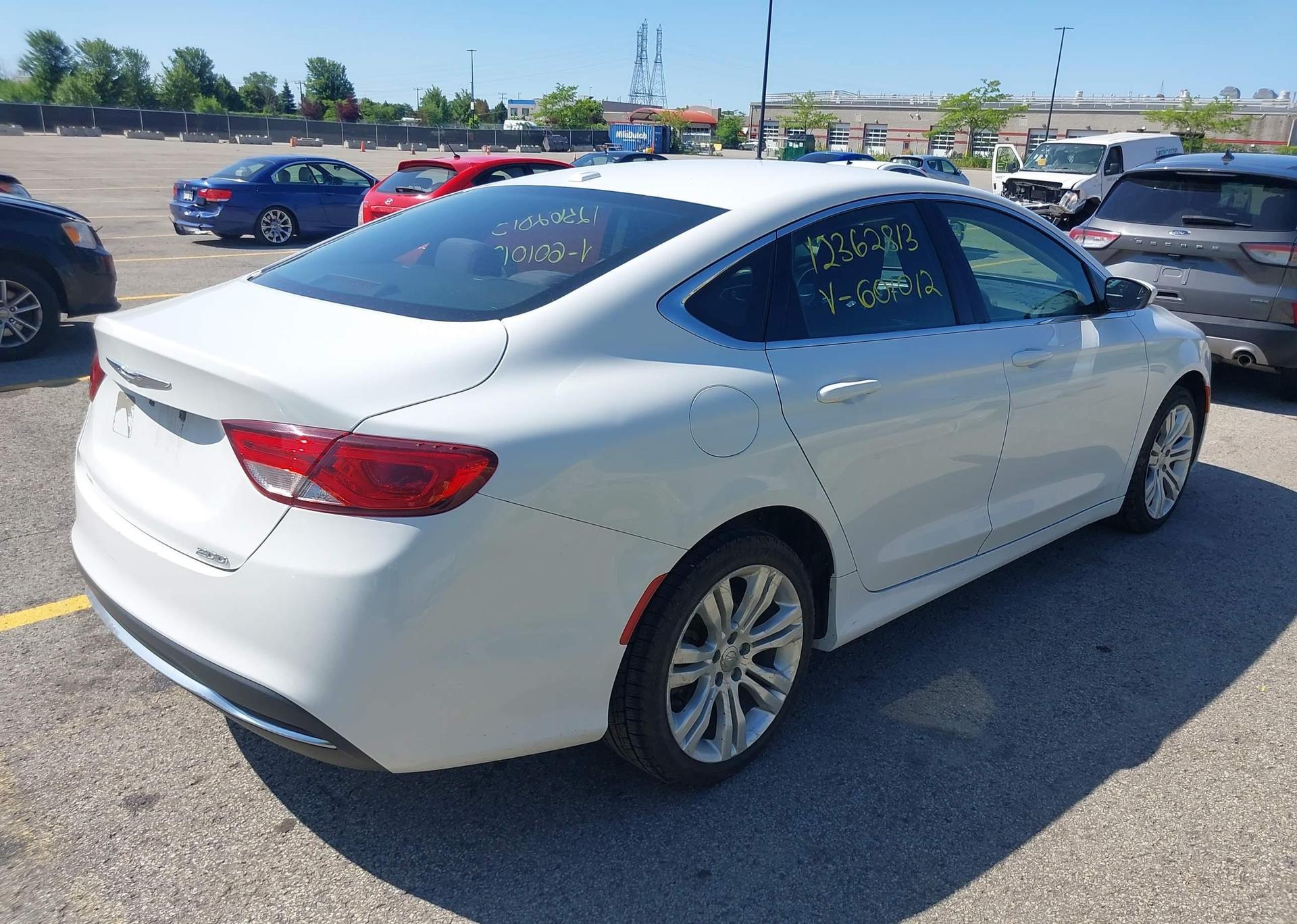 2015 CHRYSLER 200 LIMITED