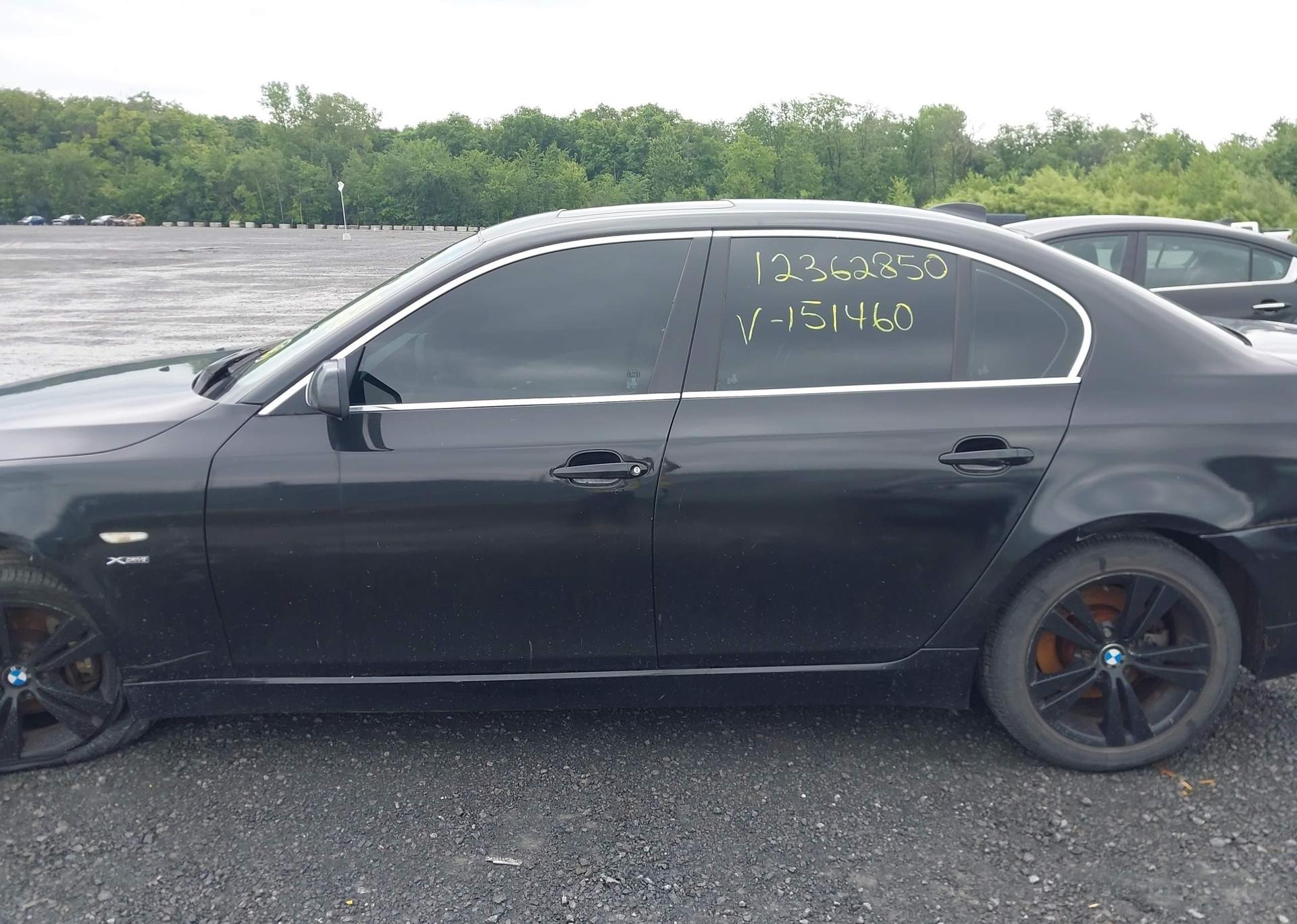 2009 BMW 528 XI