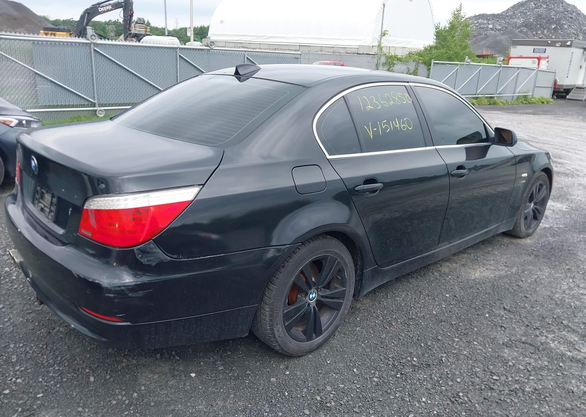 2009 BMW 528 XI