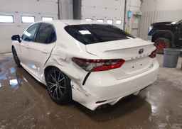 2023 TOYOTA CAMRY XLE