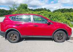 2013 TOYOTA RAV4 LE