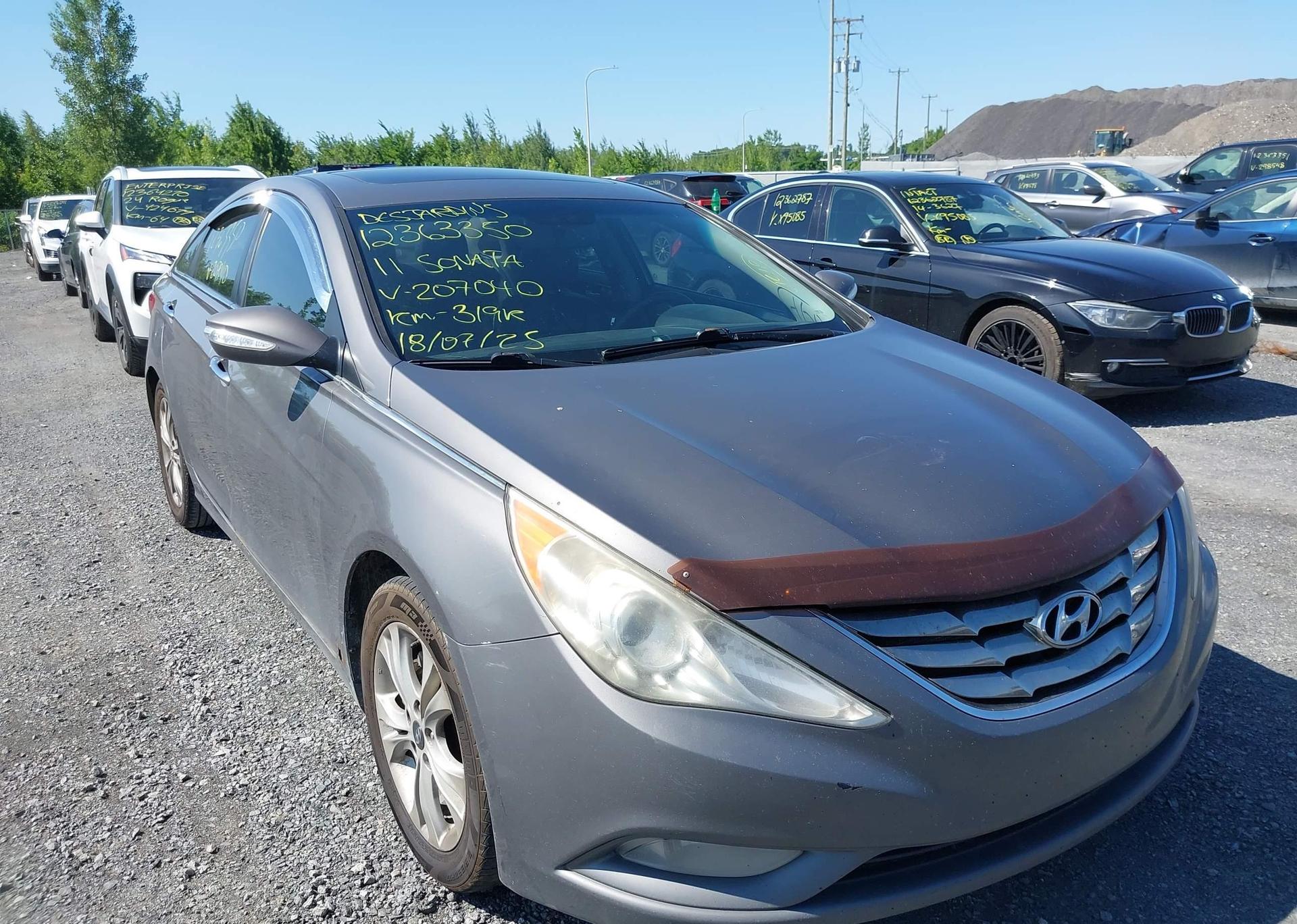2011 HYUNDAI SONATA SE