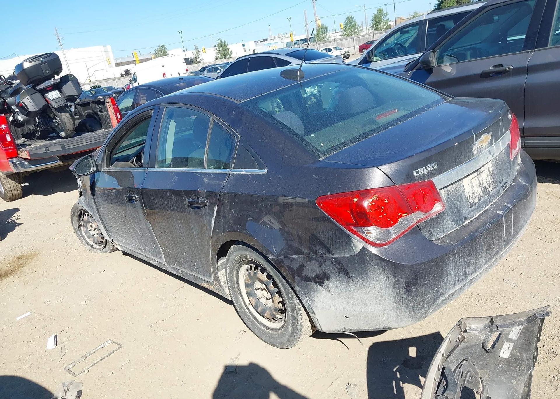 2015 CHEVROLET CRUZE LT