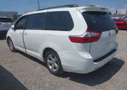 2016 TOYOTA SIENNA LE 8 PASSENGER