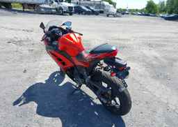 2016 KAWASAKI EX300 B