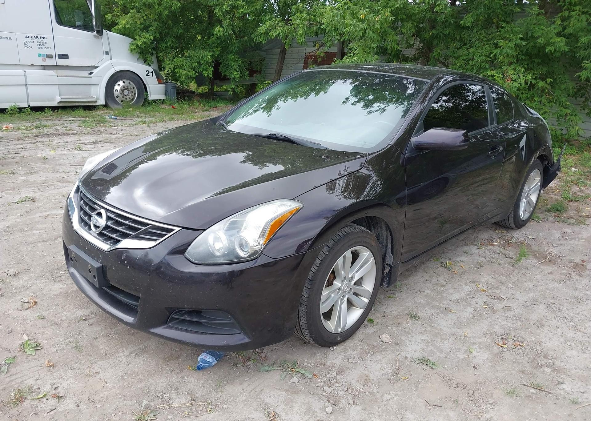 2011 NISSAN Altima S