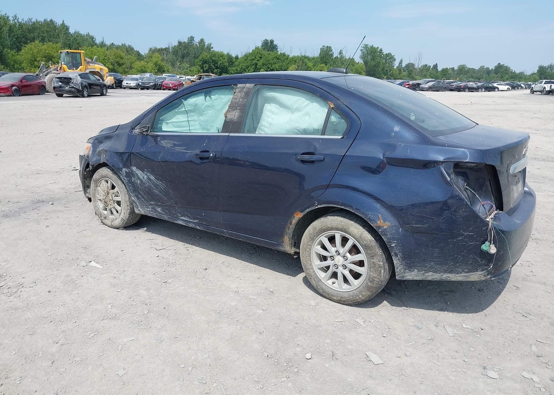 2015 CHEVROLET SONIC LT
