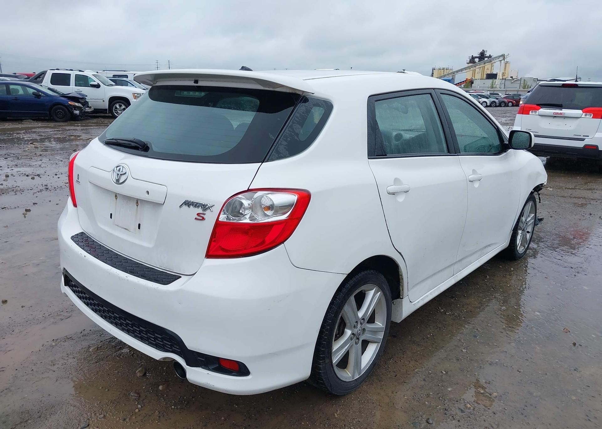 2014 TOYOTA MATRIX S