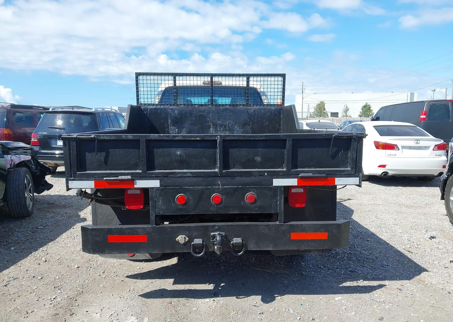 2015 FORD F-350 CHASSIS XL