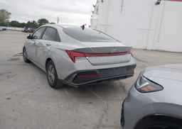 2024 HYUNDAI ELANTRA ESSENTIAL