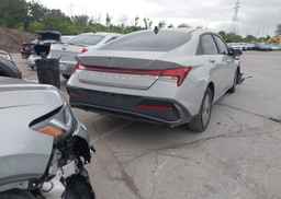2024 HYUNDAI ELANTRA ESSENTIAL