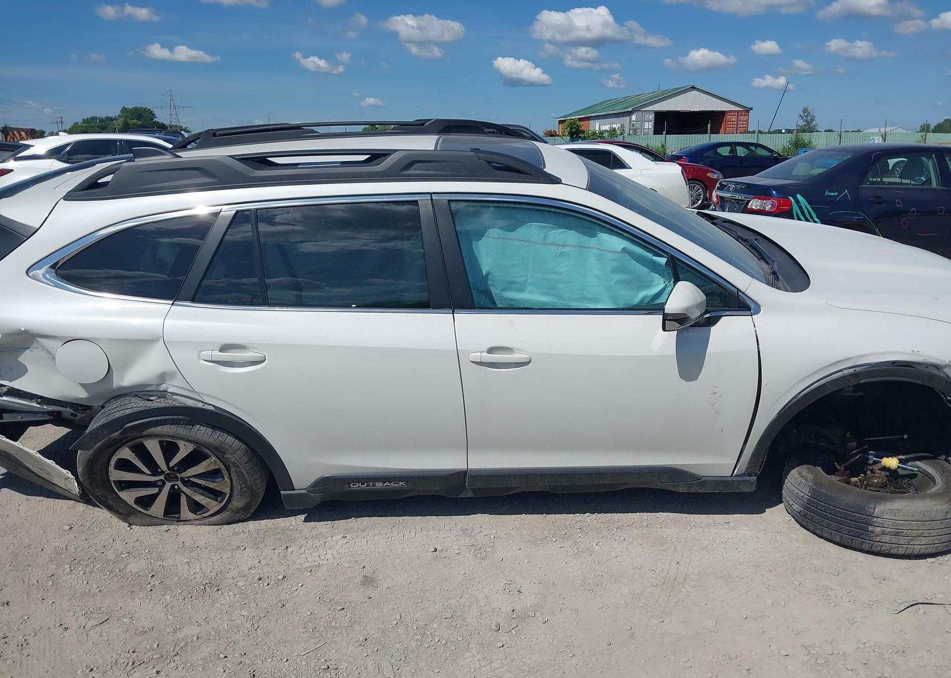 2022 SUBARU OUTBACK TOURING