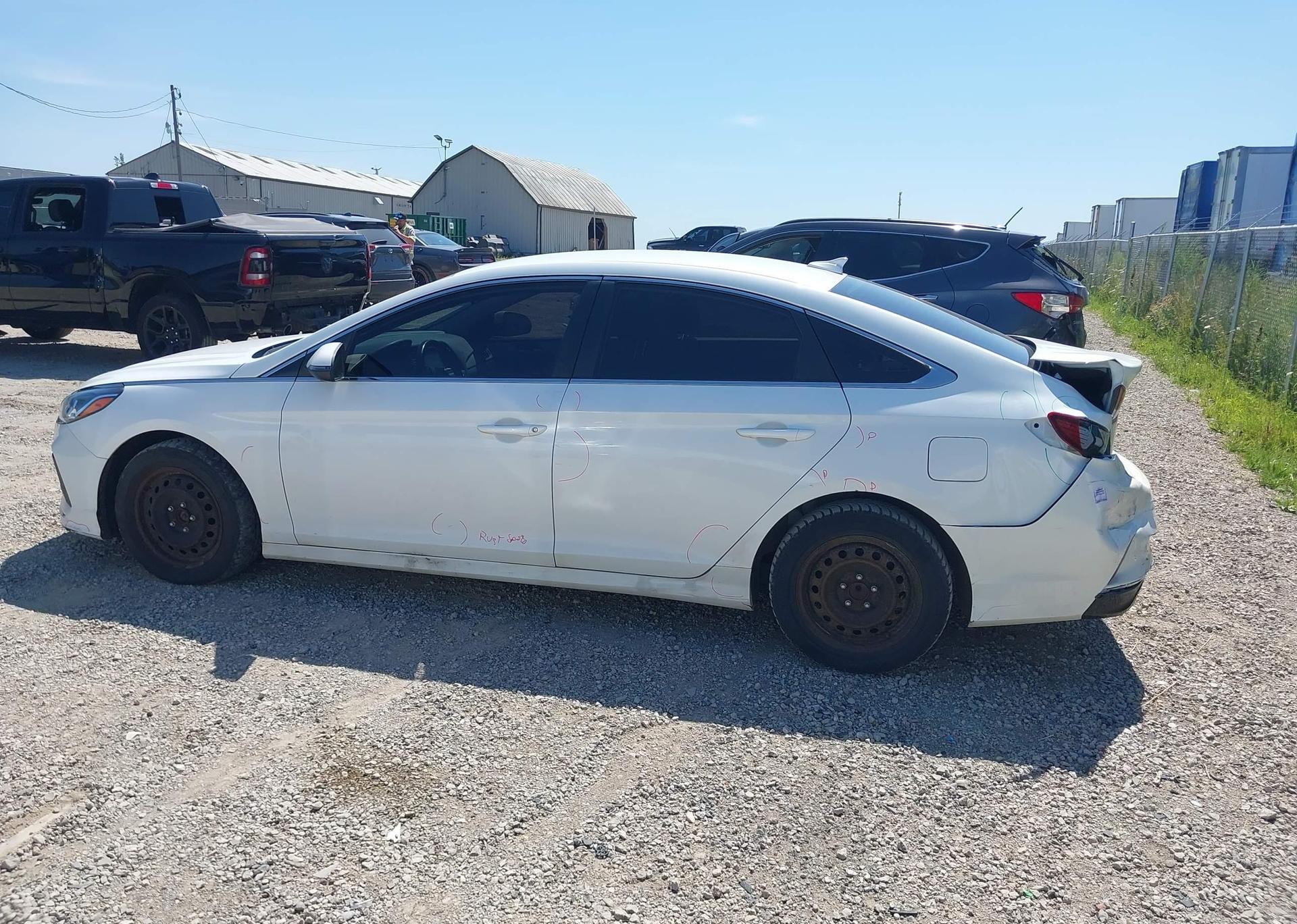 2019 HYUNDAI SONATA SE