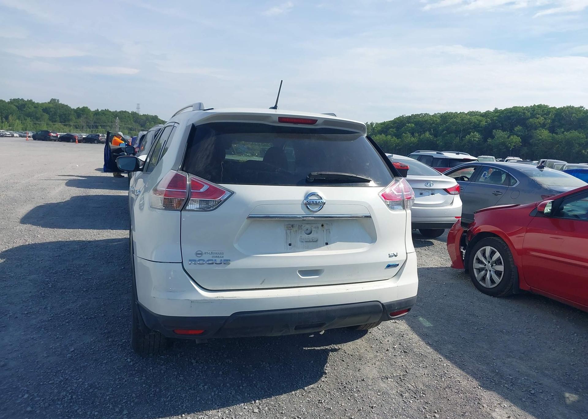 2014 NISSAN ROGUE S