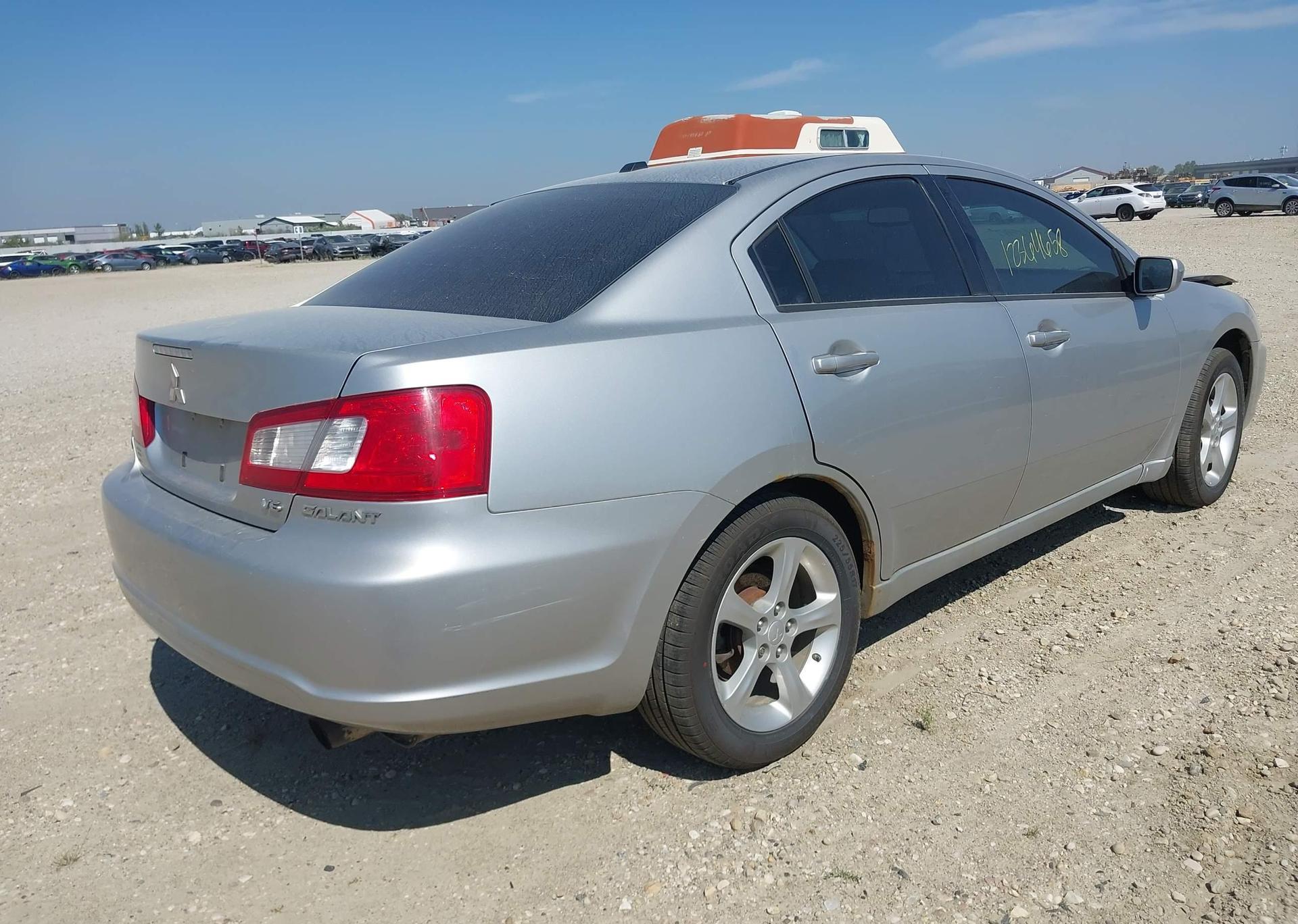 2009 MITSUBISHI GALANT ES