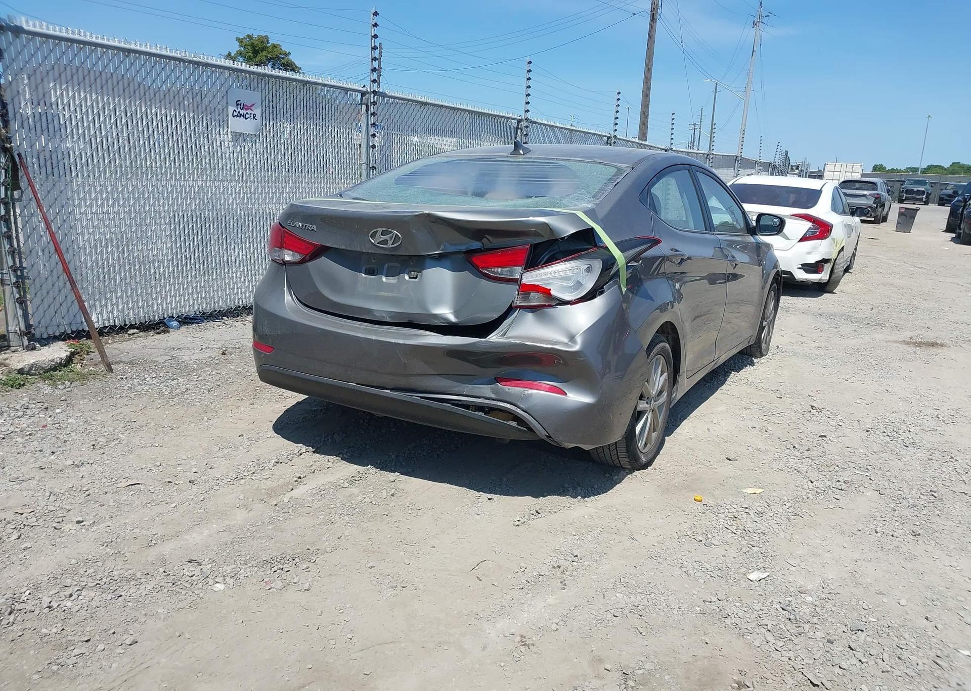 2014 HYUNDAI ELANTRA SE