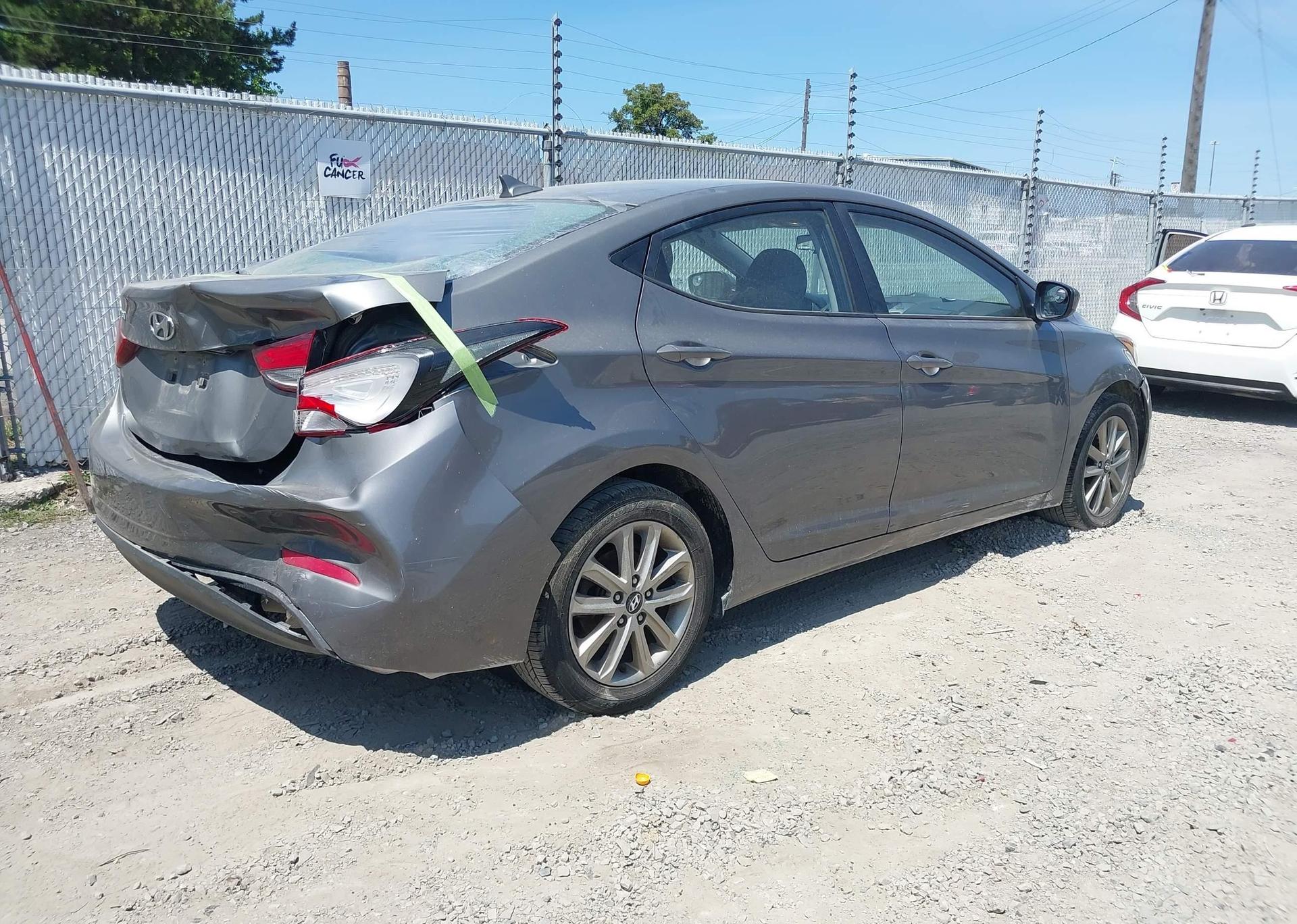 2014 HYUNDAI ELANTRA SE
